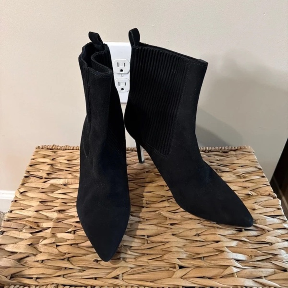 Sleek Black Pointed Toe Stiletto Ankle Boots
